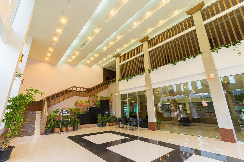 Sinkiat Buri Hotel Сатун Екстериор снимка