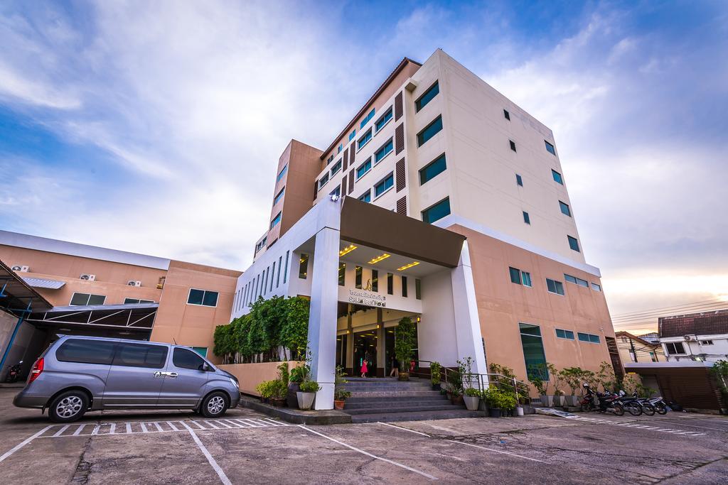 Sinkiat Buri Hotel Сатун Екстериор снимка