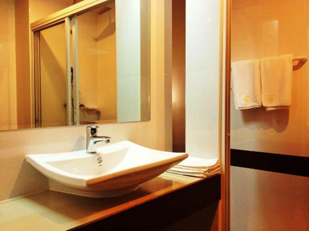 Sinkiat Buri Hotel Сатун Стая снимка