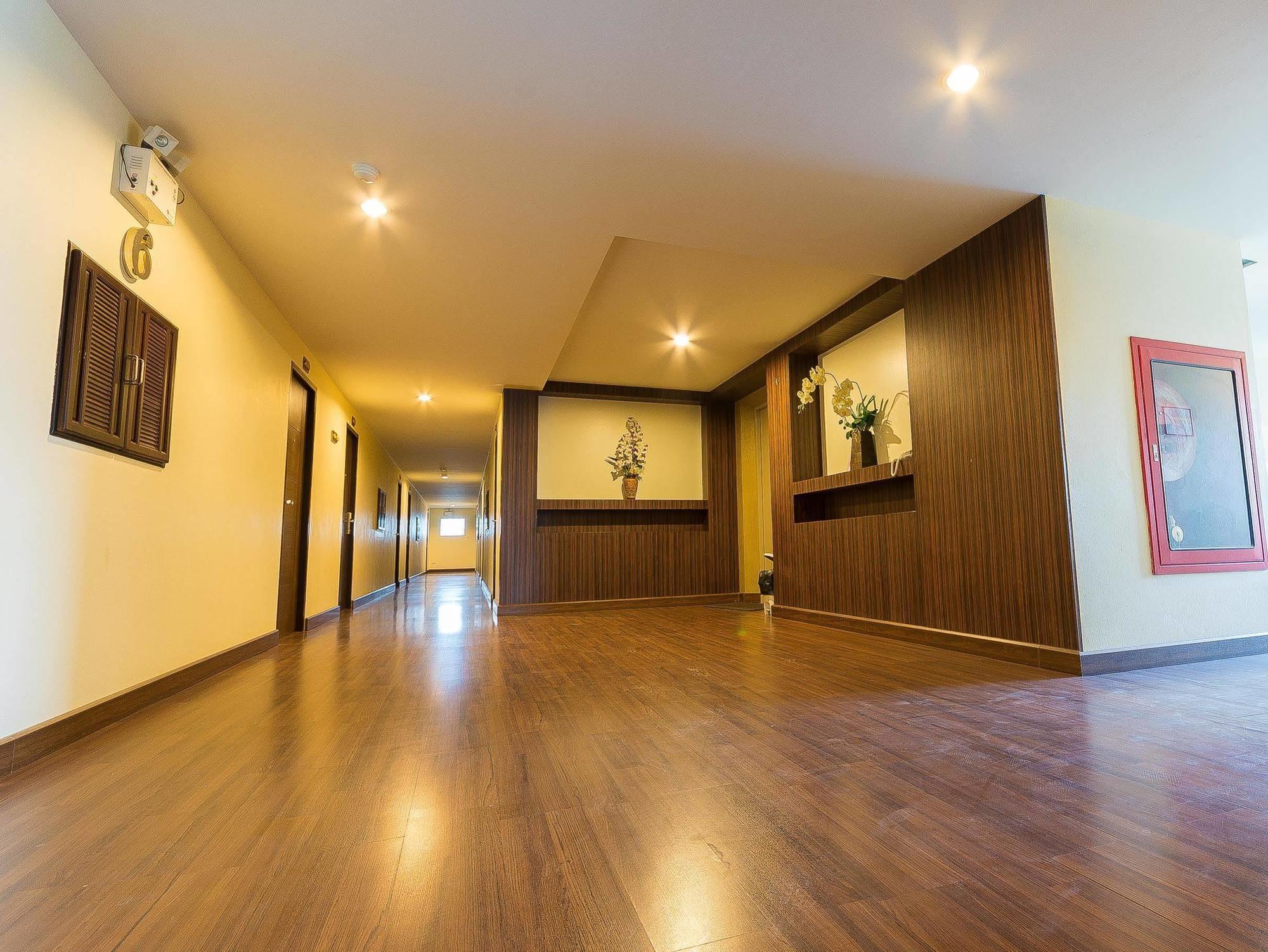 Sinkiat Buri Hotel Сатун Екстериор снимка